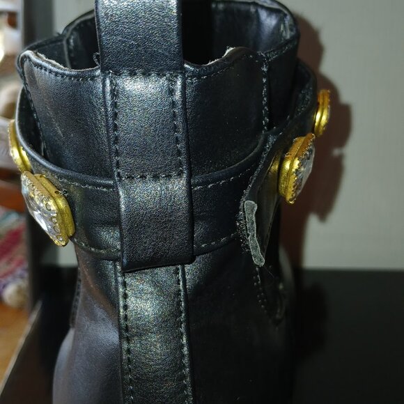 CUSHIONAIRE Women's Julie Chelsea boot with Jeweled strap +Memory Foam (size 9) - Picture 3 of 12